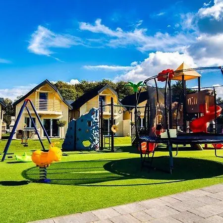 Single-story Home, Pool, Sauna, Whirlpool * Ustronie Morskie