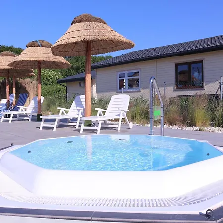 House For 4 People, Pool, Sauna, Ustronie Holiday home *