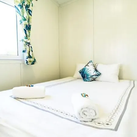 Single-story Home, Pool, Jacuzzi Vakantiehuis
