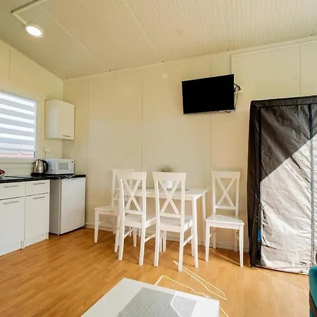 Vakantiehuis Single-story Home, Pool, Jacuzzi